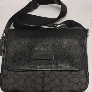 NWT Coach Sprint Map Black and Gray Messenger Bag with Signature Monogram